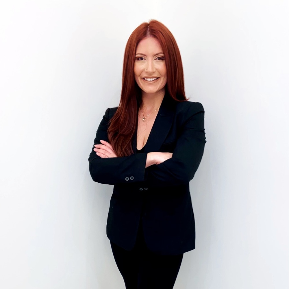 Meet your Posher, Ellenie